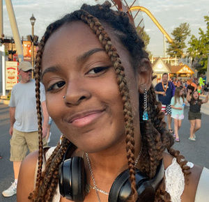 Meet your Posher, Taylor